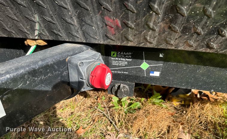 image for item DQ6757 2021 Sunset Park Sunlite Classic camper