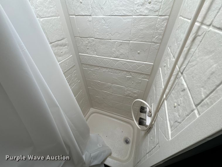 image for item DQ6757 2021 Sunset Park Sunlite Classic camper