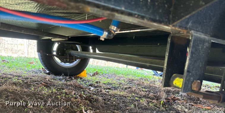 image for item DQ6757 2021 Sunset Park Sunlite Classic camper