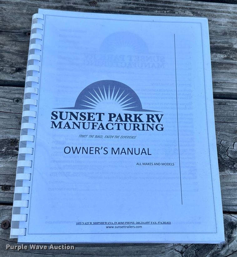 image for item DQ6757 2021 Sunset Park Sunlite Classic camper