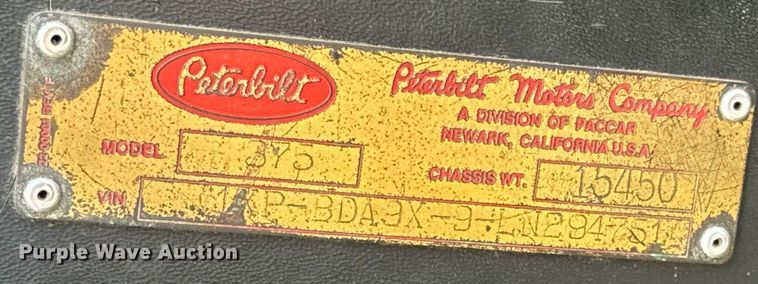 image for item DQ6758 1990 Peterbilt 375 tank truck