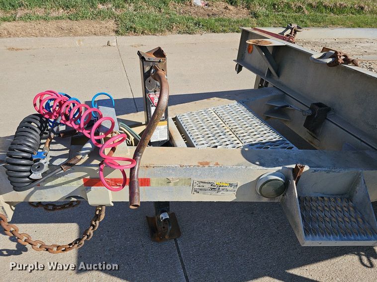 image for item DQ8601 2006 Talbert Phelan 12TTA tilt deck equipment trailer