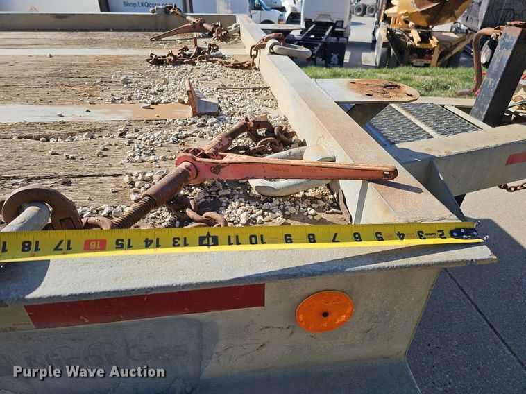 image for item DQ8601 2006 Talbert Phelan 12TTA tilt deck equipment trailer