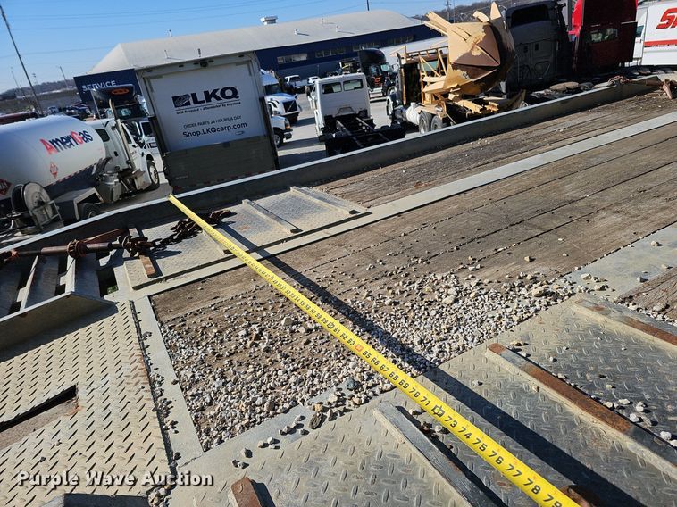 image for item DQ8601 2006 Talbert Phelan 12TTA tilt deck equipment trailer