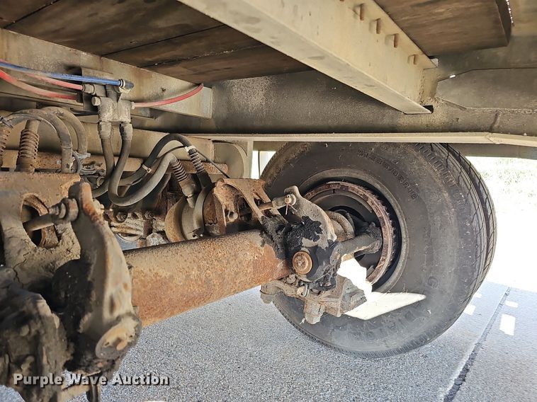 image for item DQ8601 2006 Talbert Phelan 12TTA tilt deck equipment trailer