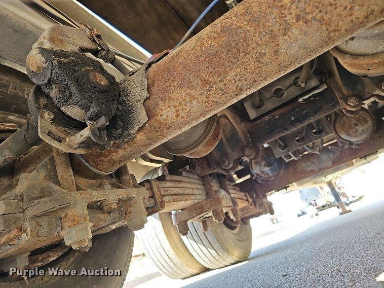 image for item DQ8601 2006 Talbert Phelan 12TTA tilt deck equipment trailer