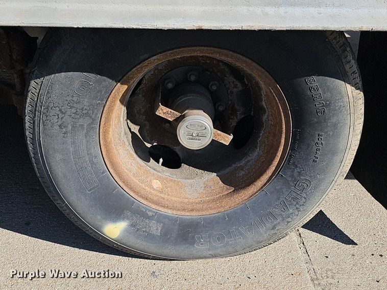 image for item DQ8601 2006 Talbert Phelan 12TTA tilt deck equipment trailer