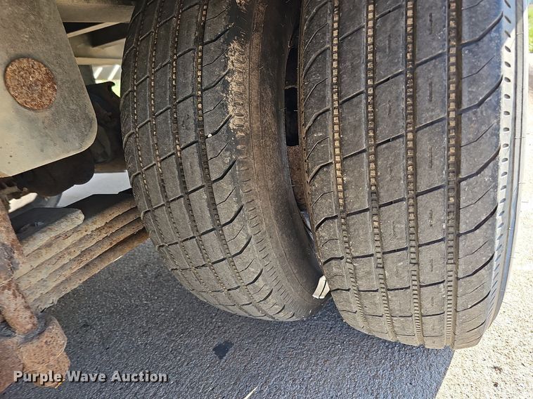 image for item DQ8601 2006 Talbert Phelan 12TTA tilt deck equipment trailer