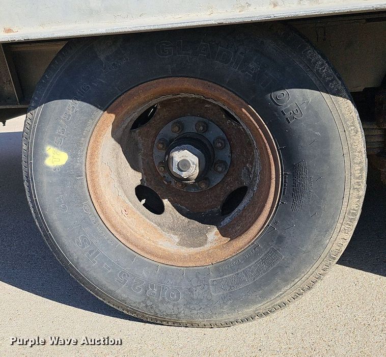 image for item DQ8601 2006 Talbert Phelan 12TTA tilt deck equipment trailer