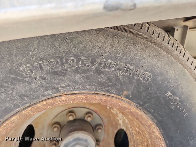 image for item DQ8601 2006 Talbert Phelan 12TTA tilt deck equipment trailer