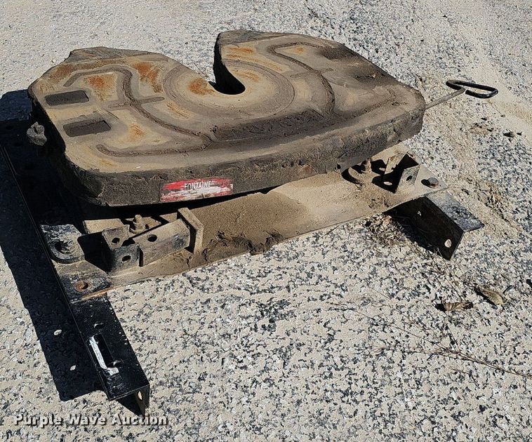 image for item DQ8604 (5) Fontaine receiver hitches