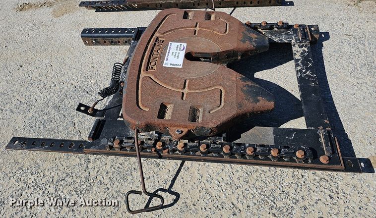 image for item DQ8604 (5) Fontaine receiver hitches