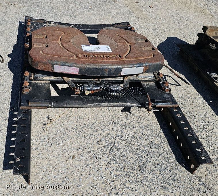 image for item DQ8604 (5) Fontaine receiver hitches