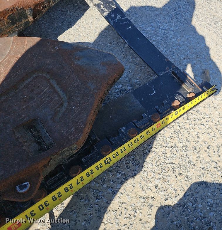 image for item DQ8604 (5) Fontaine receiver hitches