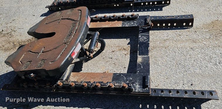 image for item DQ8604 (5) Fontaine receiver hitches