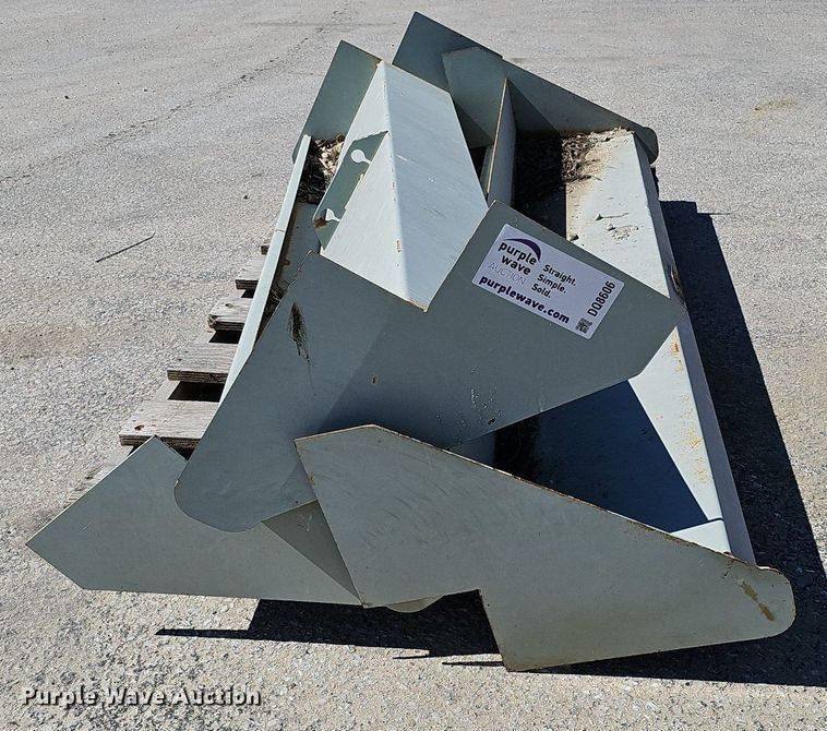 image for item DQ8606 (3) Beau Roc rock guards