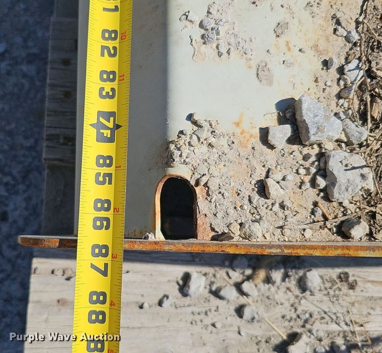 image for item DQ8606 (3) Beau Roc rock guards