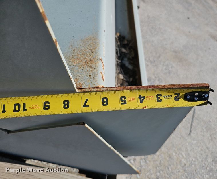 image for item DQ8606 (3) Beau Roc rock guards