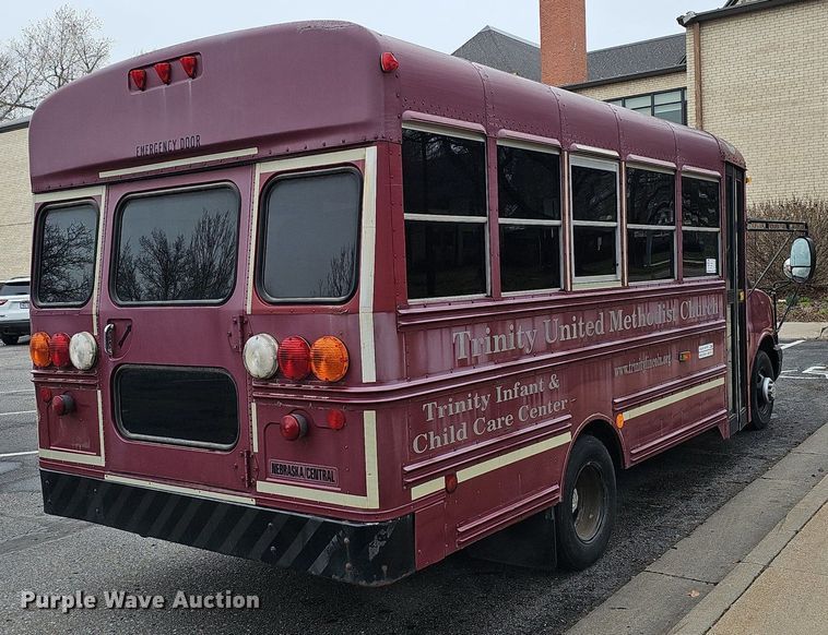 image for item DQ8633 2007 Blue Bird Micro-Bird   school bus