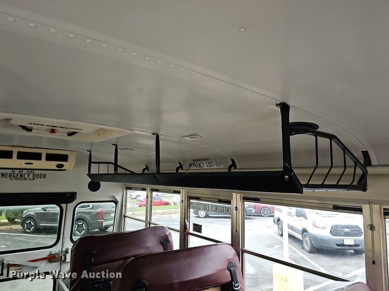 image for item DQ8633 2007 Blue Bird Micro-Bird   school bus