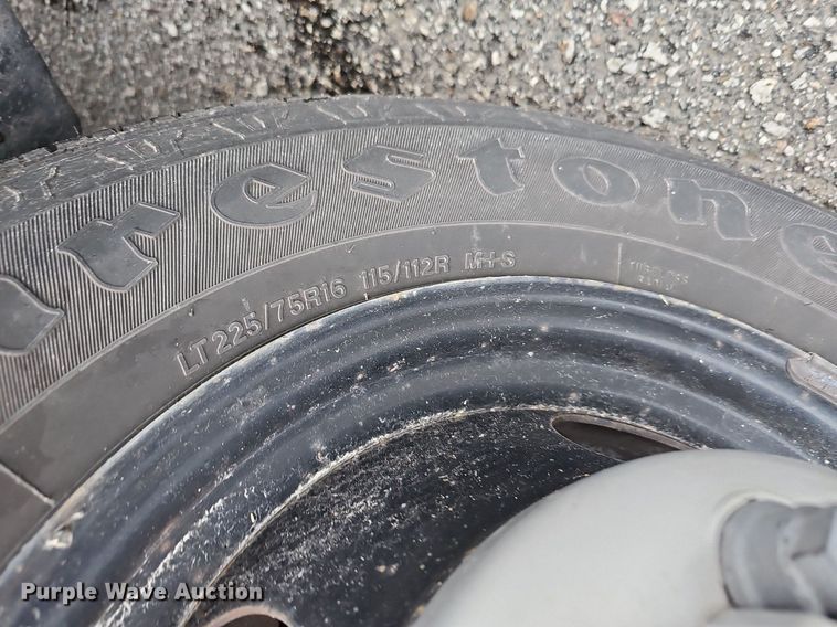 image for item DQ8633 2007 Blue Bird Micro-Bird   school bus