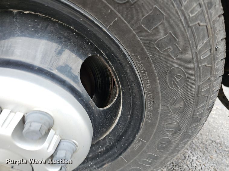 image for item DQ8633 2007 Blue Bird Micro-Bird   school bus