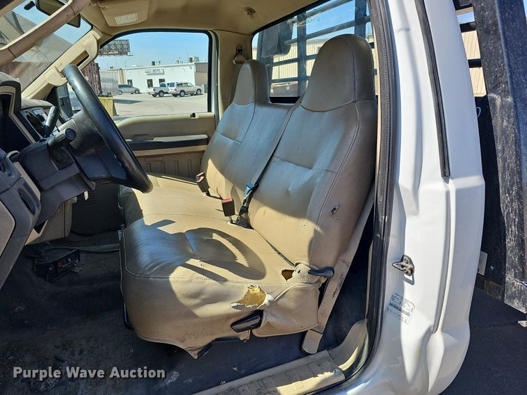 image for item DQ8657 2008 Ford F450 Super Duty XL  flatbed truck