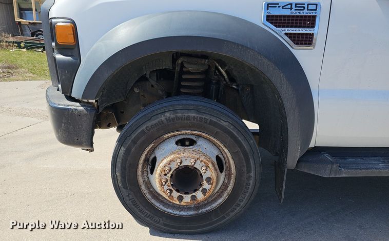 image for item DQ8657 2008 Ford F450 Super Duty XL  flatbed truck