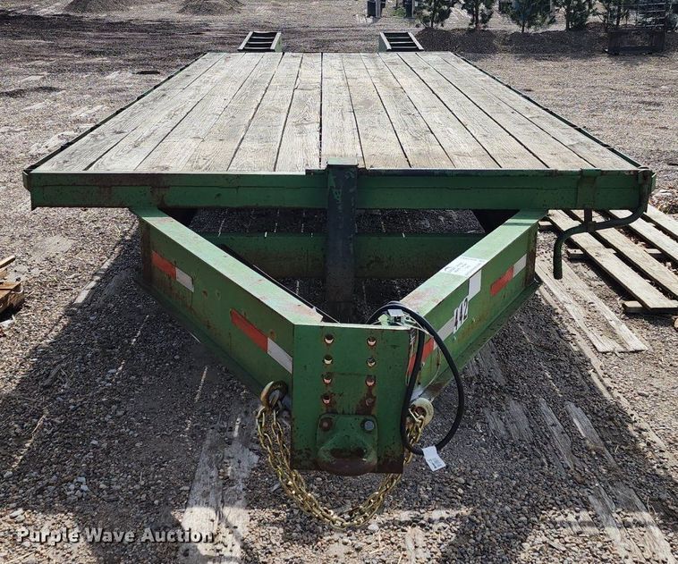 image for item DR7881 2001 Scotts Custom Trailers equipment trailer