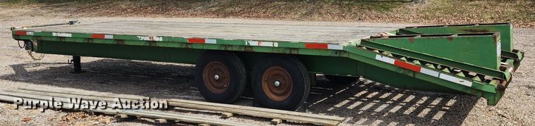 image for item DR7881 2001 Scotts Custom Trailers equipment trailer