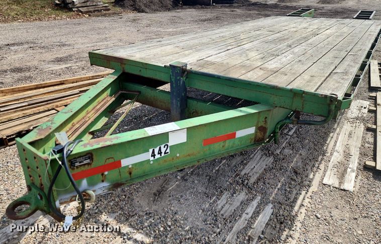 image for item DR7881 2001 Scotts Custom Trailers equipment trailer