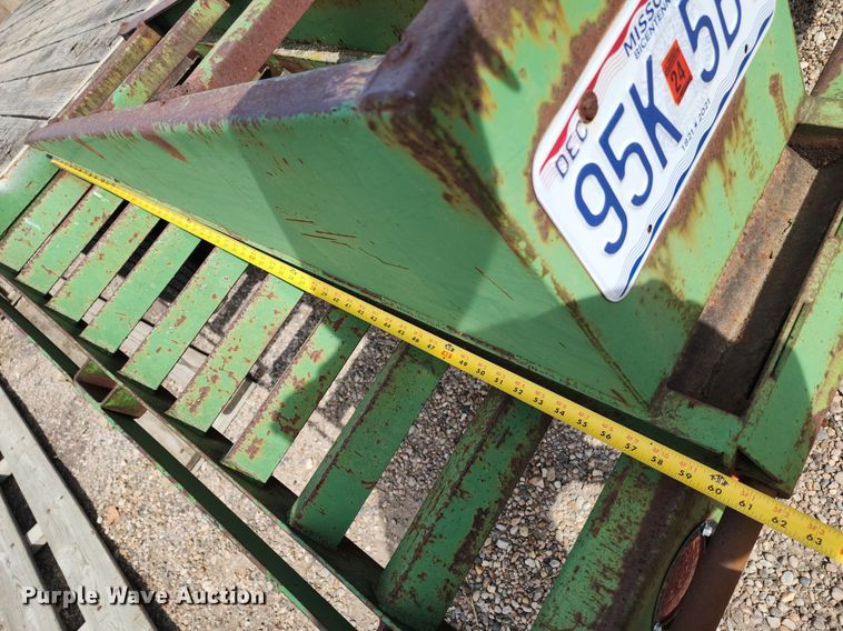 image for item DR7881 2001 Scotts Custom Trailers equipment trailer