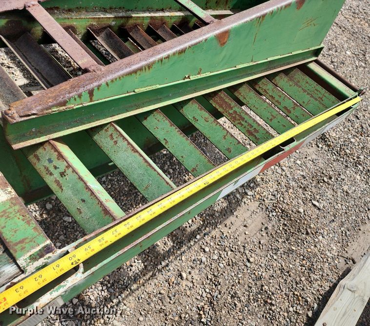 image for item DR7881 2001 Scotts Custom Trailers equipment trailer