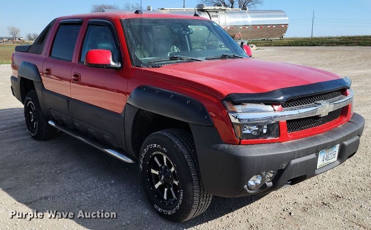 image for item DR7884 2005 Chevrolet Avalanche Crew Cab pickup truck