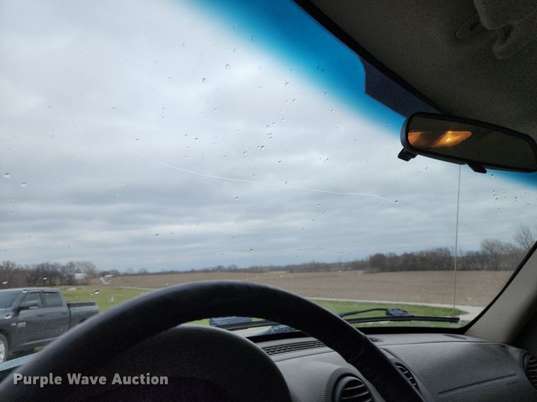 image for item DR7900 2006 Jeep  Liberty SUV