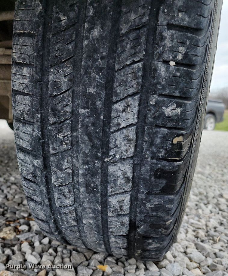 image for item DR7900 2006 Jeep  Liberty SUV