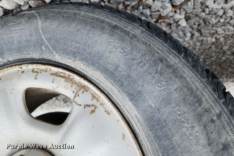 image for item DR7900 2006 Jeep  Liberty SUV