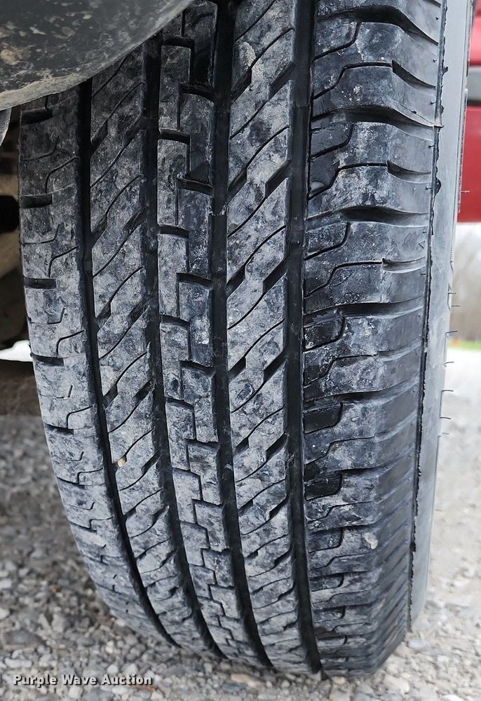 image for item DR7900 2006 Jeep  Liberty SUV