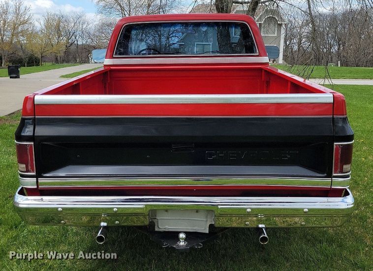 image for item DR7946 1984 Chevrolet  C10 pickup truck