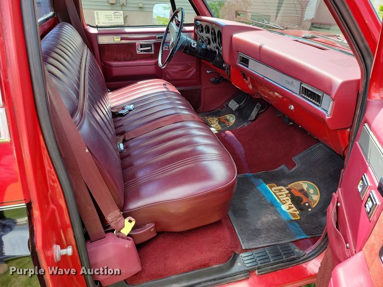 image for item DR7946 1984 Chevrolet  C10 pickup truck