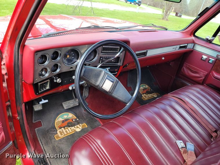 image for item DR7946 1984 Chevrolet  C10 pickup truck