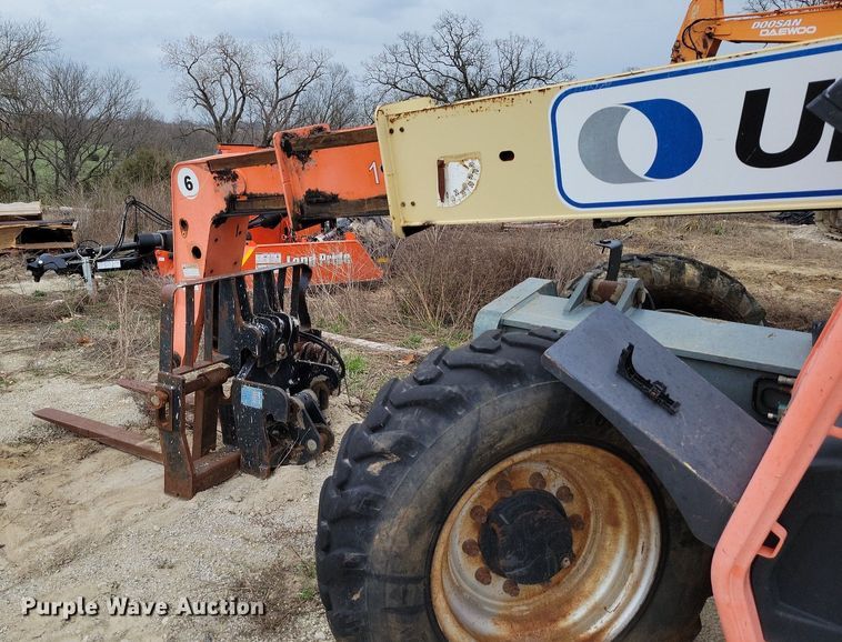 image for item DR7953 2006 JLG G6-42A telehandler