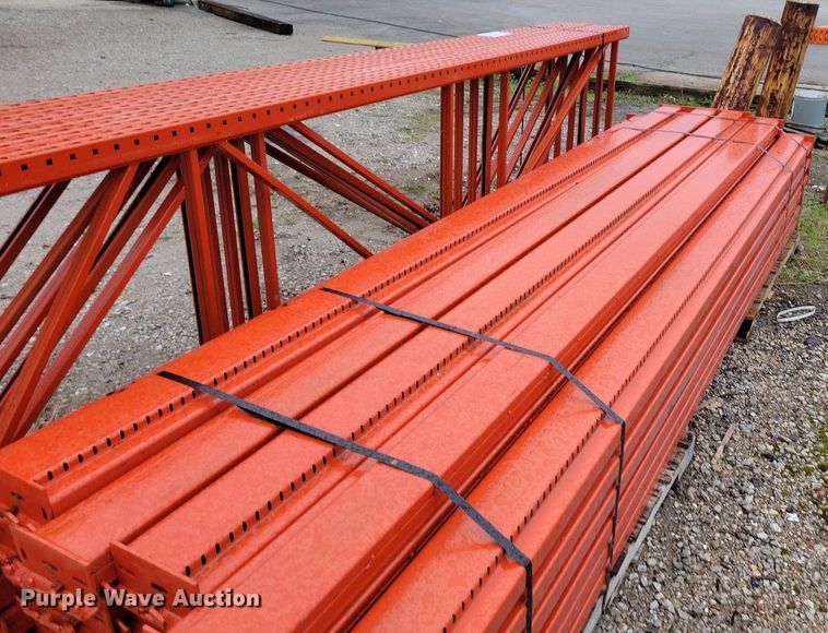 image for item DR7966 Pallet racking