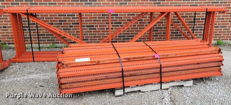 image for item DR7967 Pallet racking