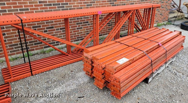 image for item DR7967 Pallet racking