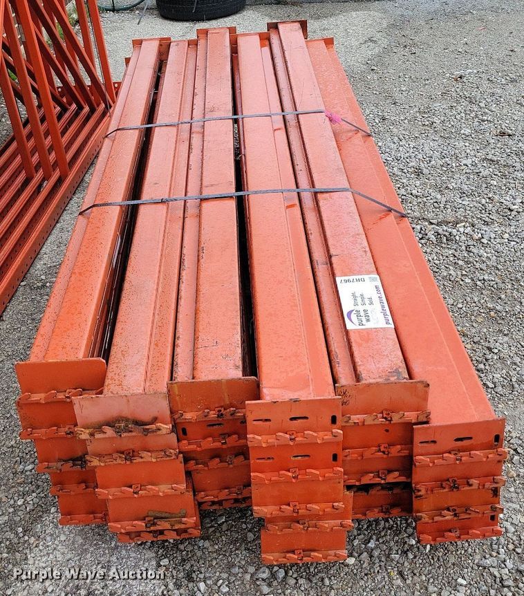 image for item DR7967 Pallet racking