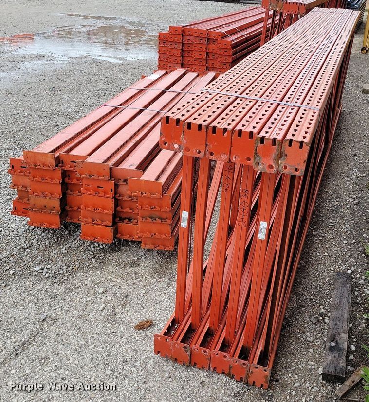 image for item DR7967 Pallet racking