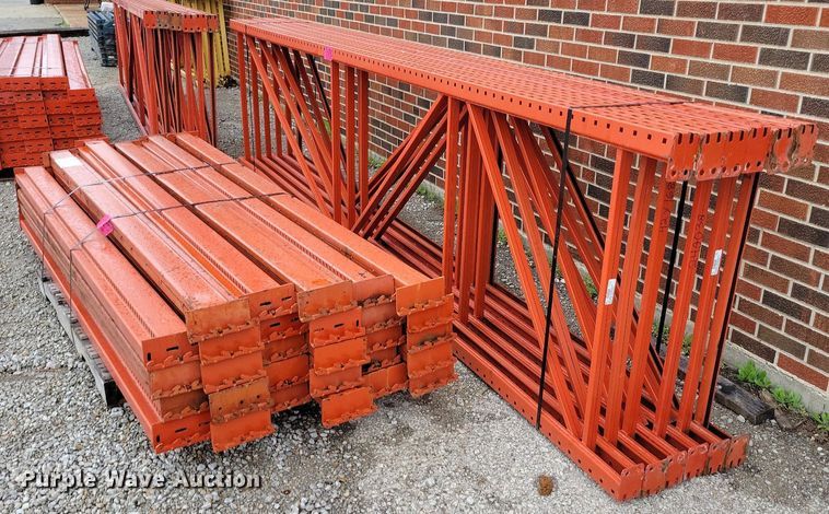 image for item DR7967 Pallet racking