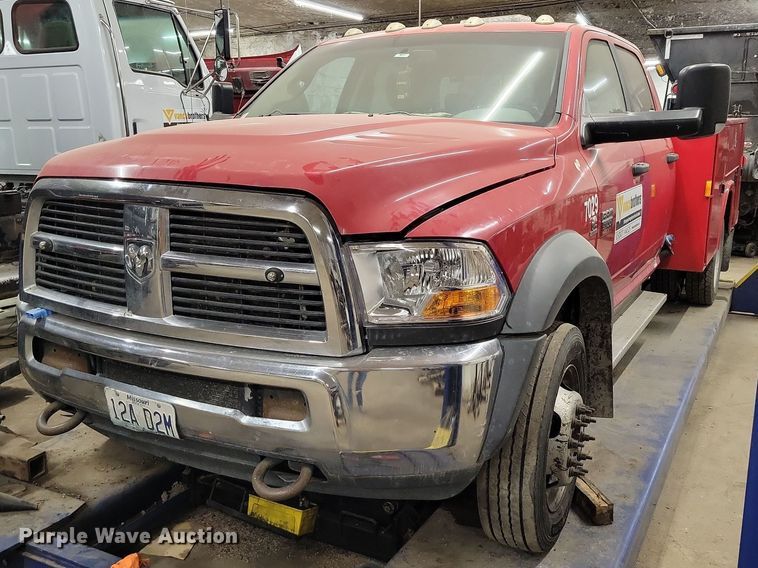 image for item DR7970 2011 Dodge Ram 5500HD Crew Cab utility / service truck