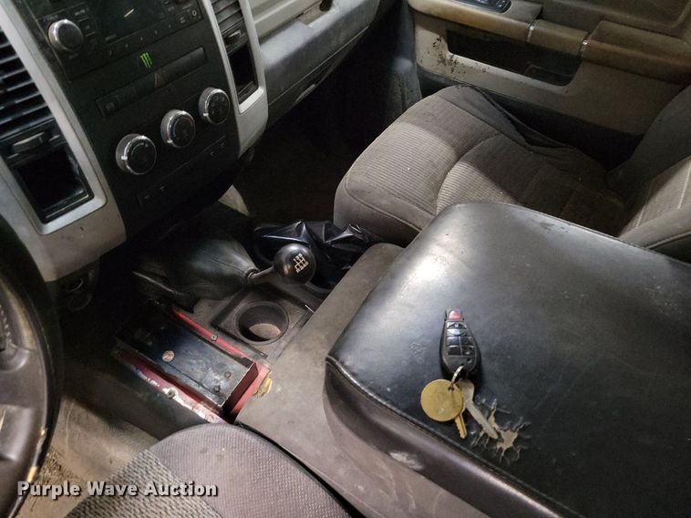 image for item DR7970 2011 Dodge Ram 5500HD Crew Cab utility / service truck